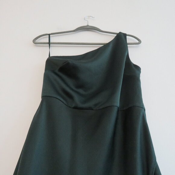 BHLDN Dylan One-Shoulder Satin Charmeuse Side-Slit Bridesmaid Gown Dark Emerald - Picture 10 of 16